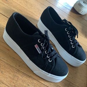 Black Platform Supergas